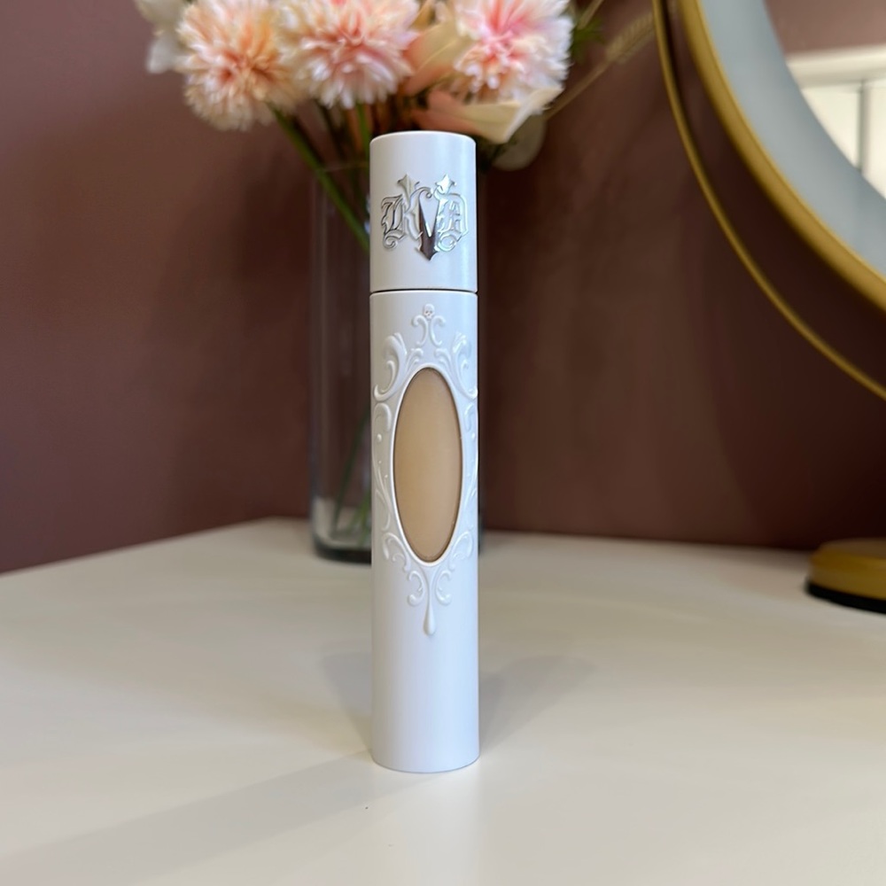 Kat Von D True Portrait Liquid-to-Powder Foundation